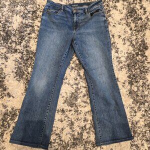 R Jeans Mid-Rise Bootcut Jeans | Size 30 Petite | Medium Wash